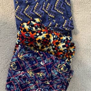 Bundle of 3 Lularoe TC leggings